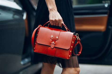 handbag brands similar to kate spade